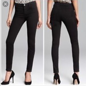 J Brand Skinny Jeans in ‘Shadow’